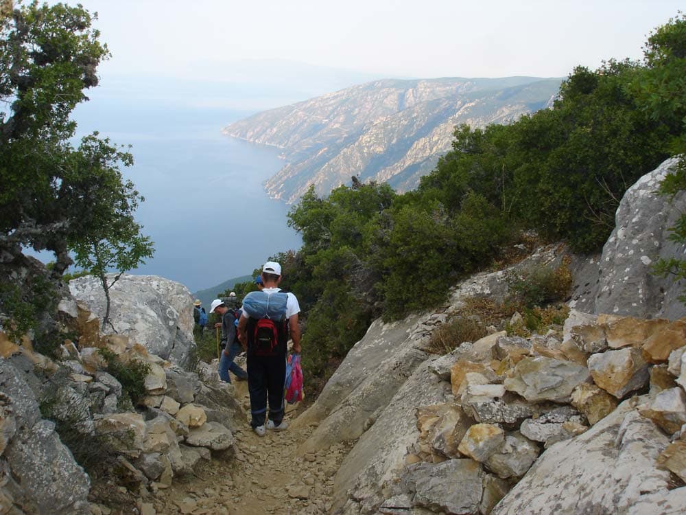 Spre vârful Athonului