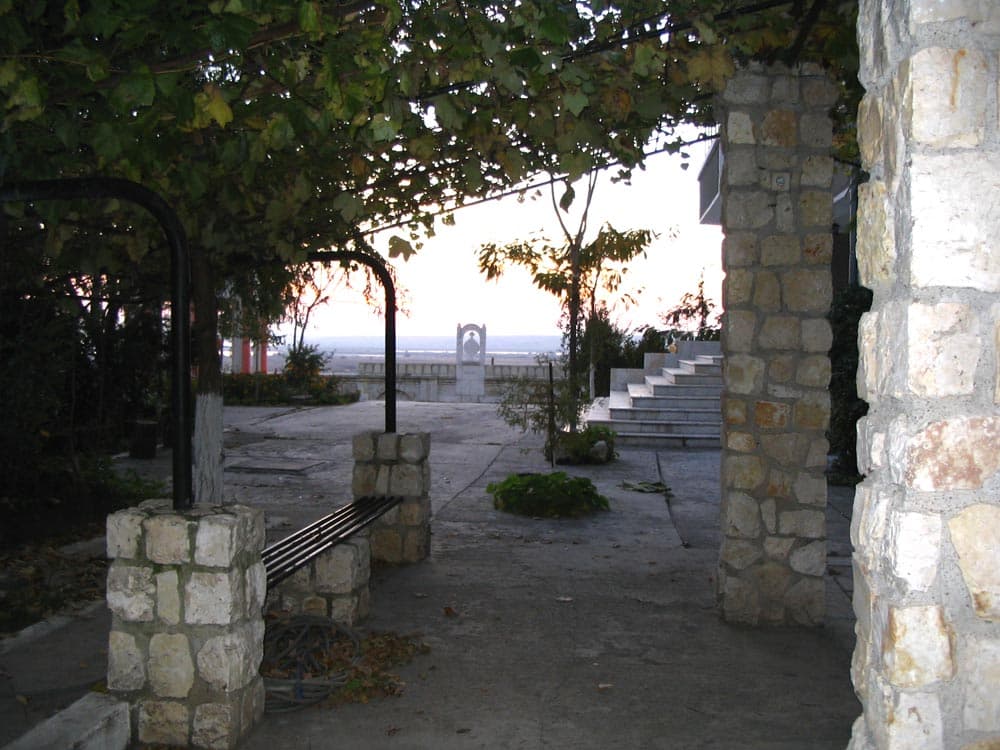 Bolta de Viţă în asfinţit