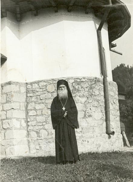 Părintele ELEFTERIE la Agapia